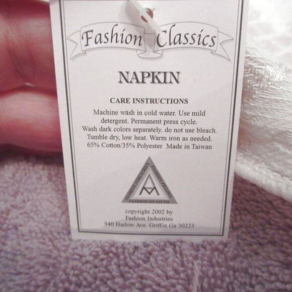 2002 Vtg Set Of 4 Beauvoir French Embroidered Napkins Cotton Blend Ivory Floral - Picture 8 of 9